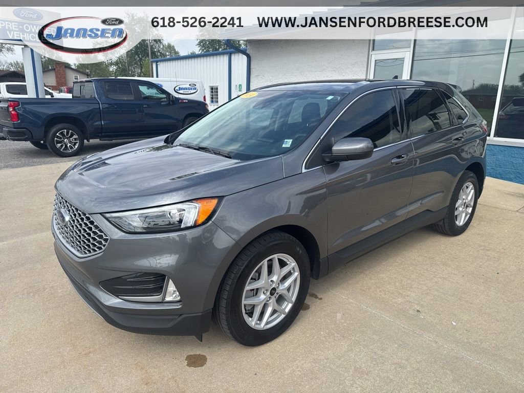 Used 2024 Ford Edge SEL w/ Convenience Package AWD/4WD image 3