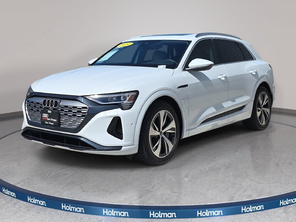 Used 2024 Audi Q8 e-tron Premium Plus w/ Premium Plus Package