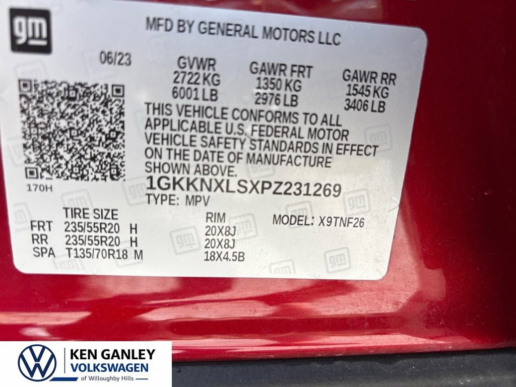 Used 2023 GMC Acadia Denali w/ Denali Ultimate Package AWD/4WD image 11