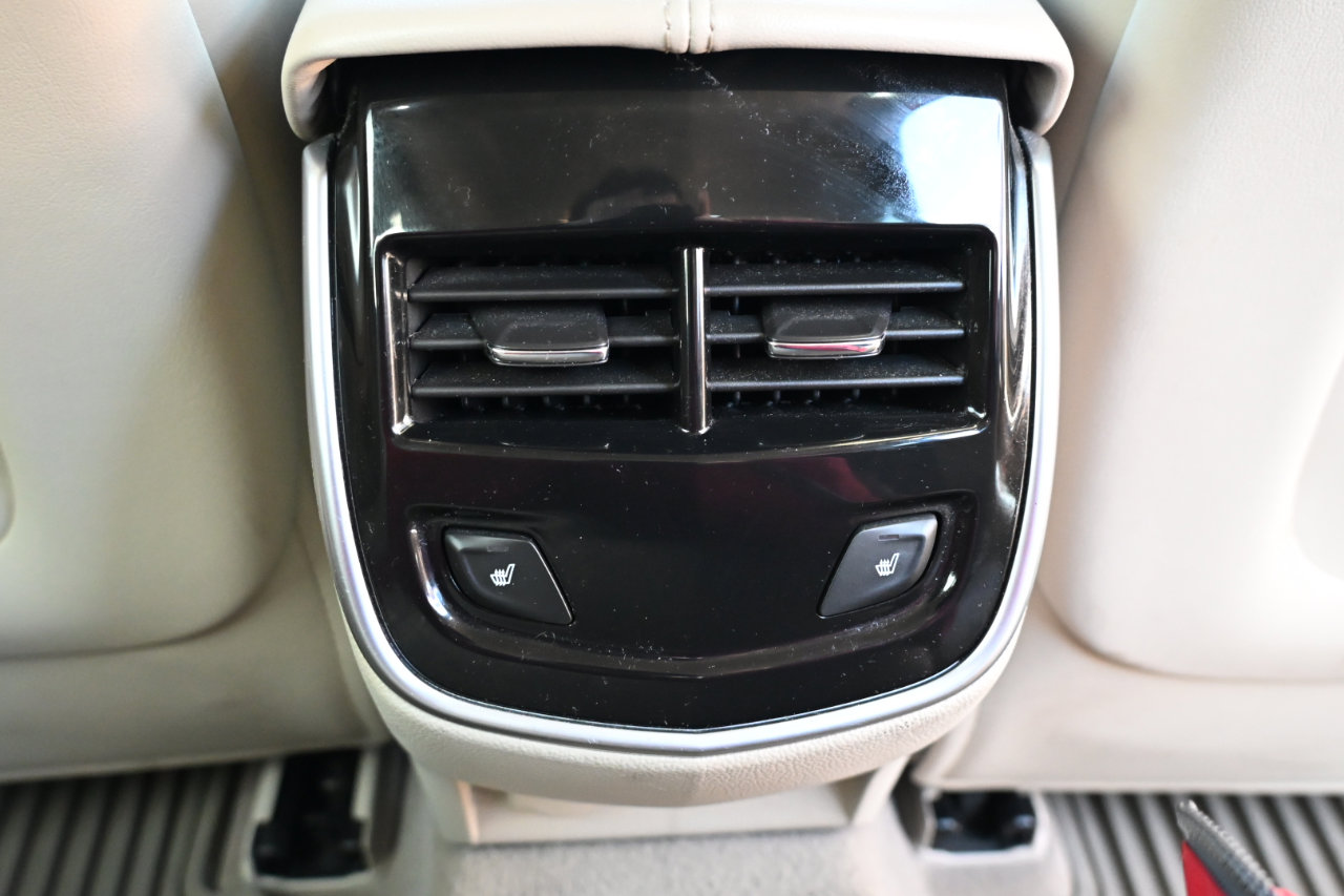 Used 2016 Cadillac XTS Luxury w/ Driver Awareness Package image 35