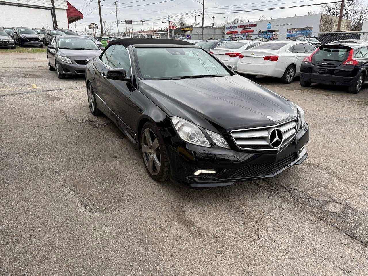 Used 2011 Mercedes-Benz E 550 Cabriolet w/ Premium 2 Pkg image 21