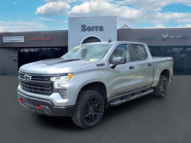Used 2023 Chevrolet Silverado 1500 LT Trail Boss w/ Protection Package AWD/4WD image 3