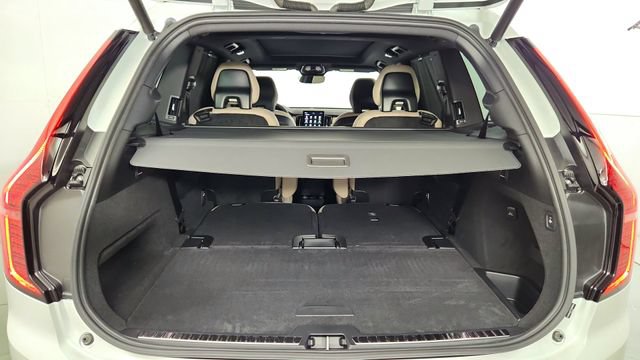 New 2026 Volvo XC90 T8 Ultra w/ Protection Package Premier AWD/4WD image 45