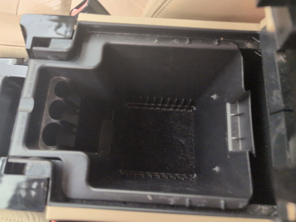 Used 2012 Ford Escape Limited image 36