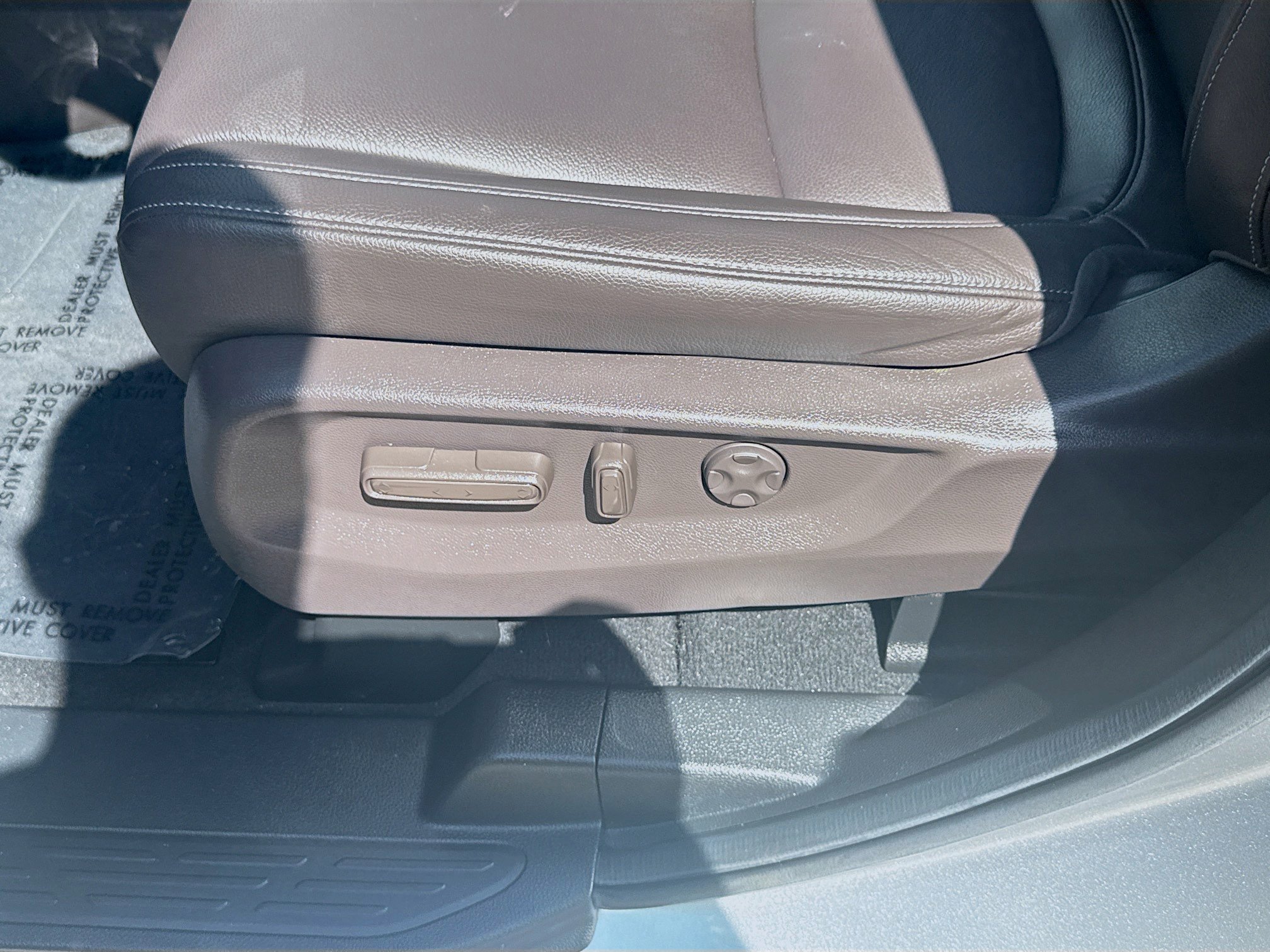 Certified 2024 Honda Odyssey Touring image 18