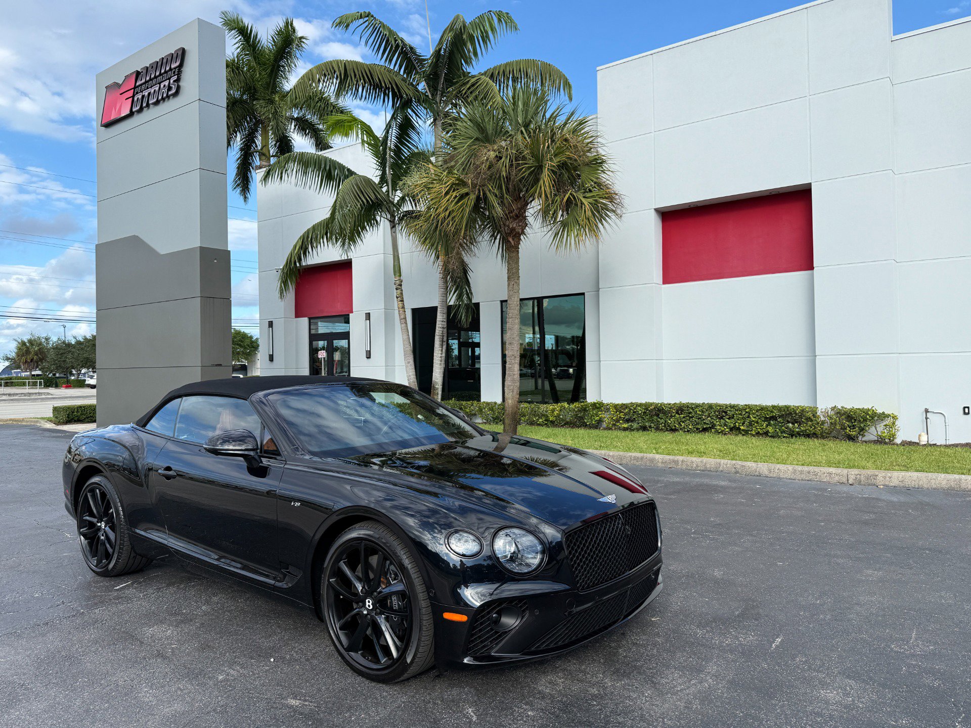 Used 2021 Bentley Continental GT image 28