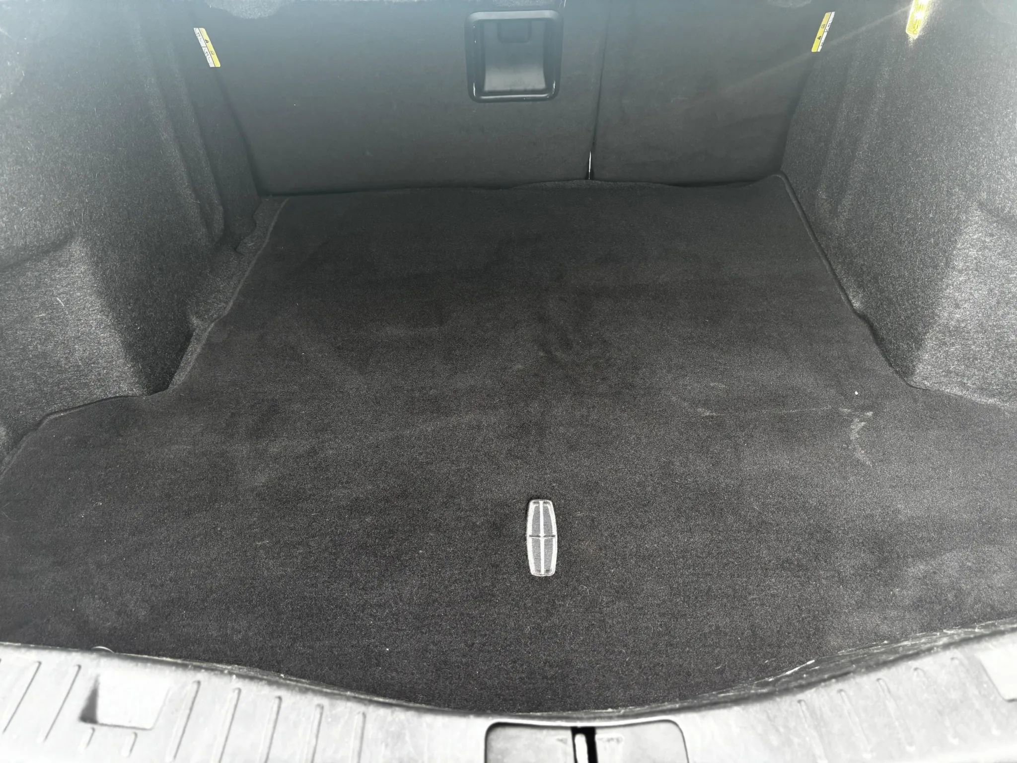 Used 2013 Lincoln MKZ FWD image 25