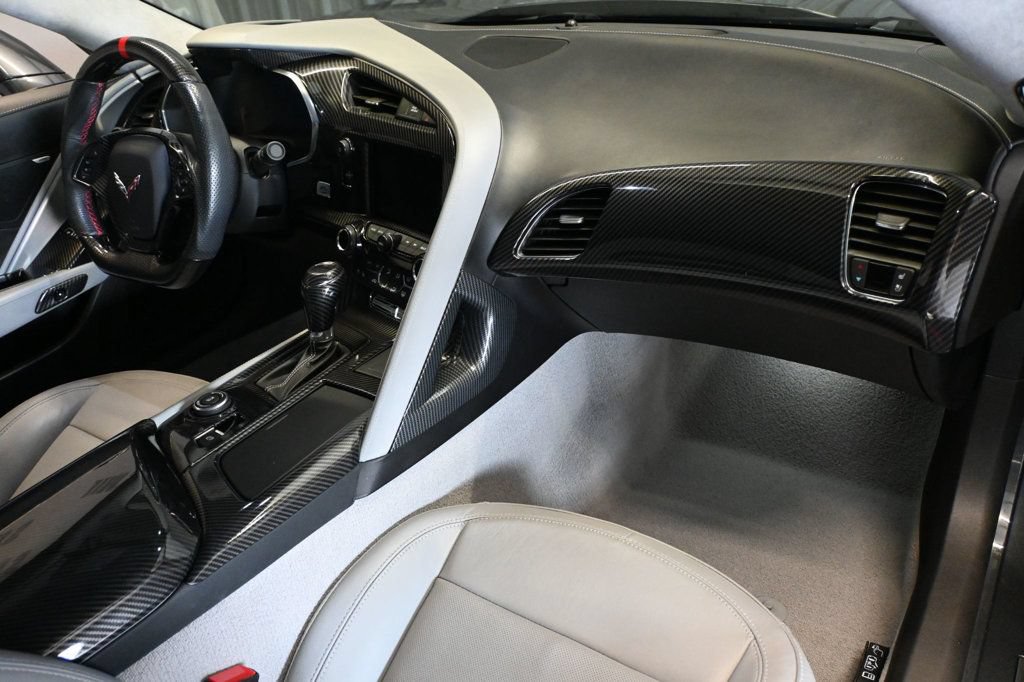 Used 2017 Chevrolet Corvette Grand Sport RWD image 13