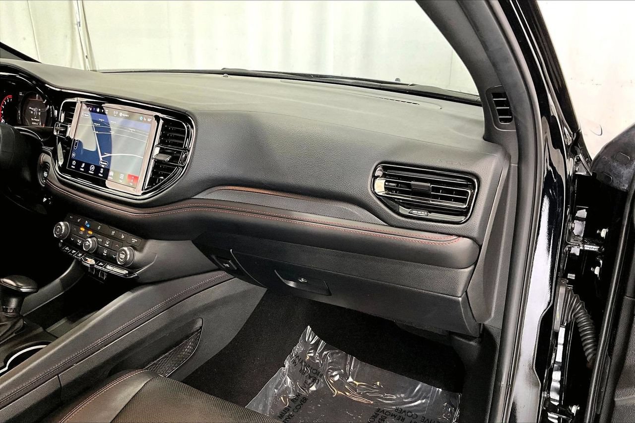Used 2024 Dodge Durango GT AWD/4WD image 16