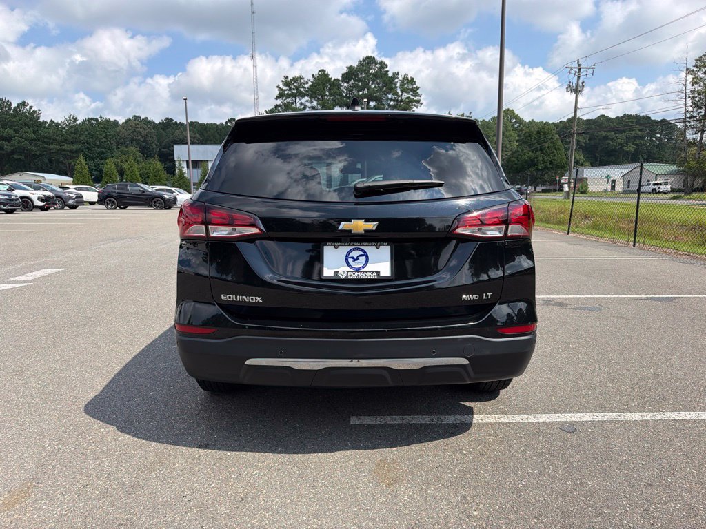Used 2024 Chevrolet Equinox LT AWD/4WD image 10