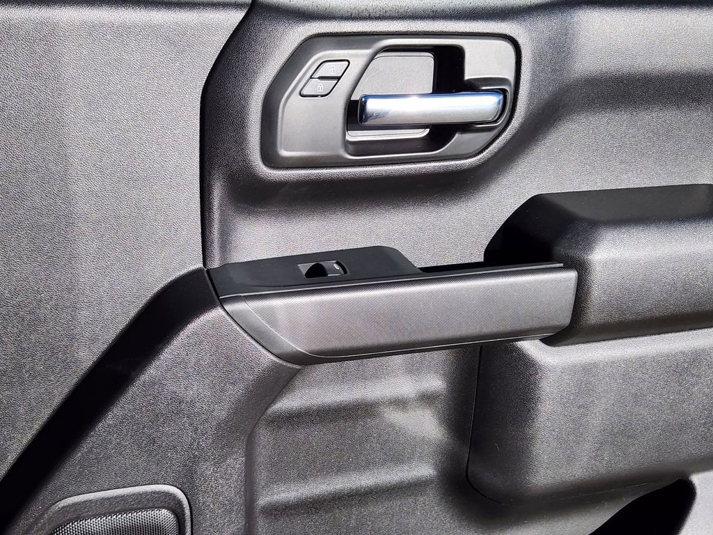 Used 2024 Chevrolet Silverado 1500 Custom Trail Boss w/ LPO, Dark Essentials Package image 13