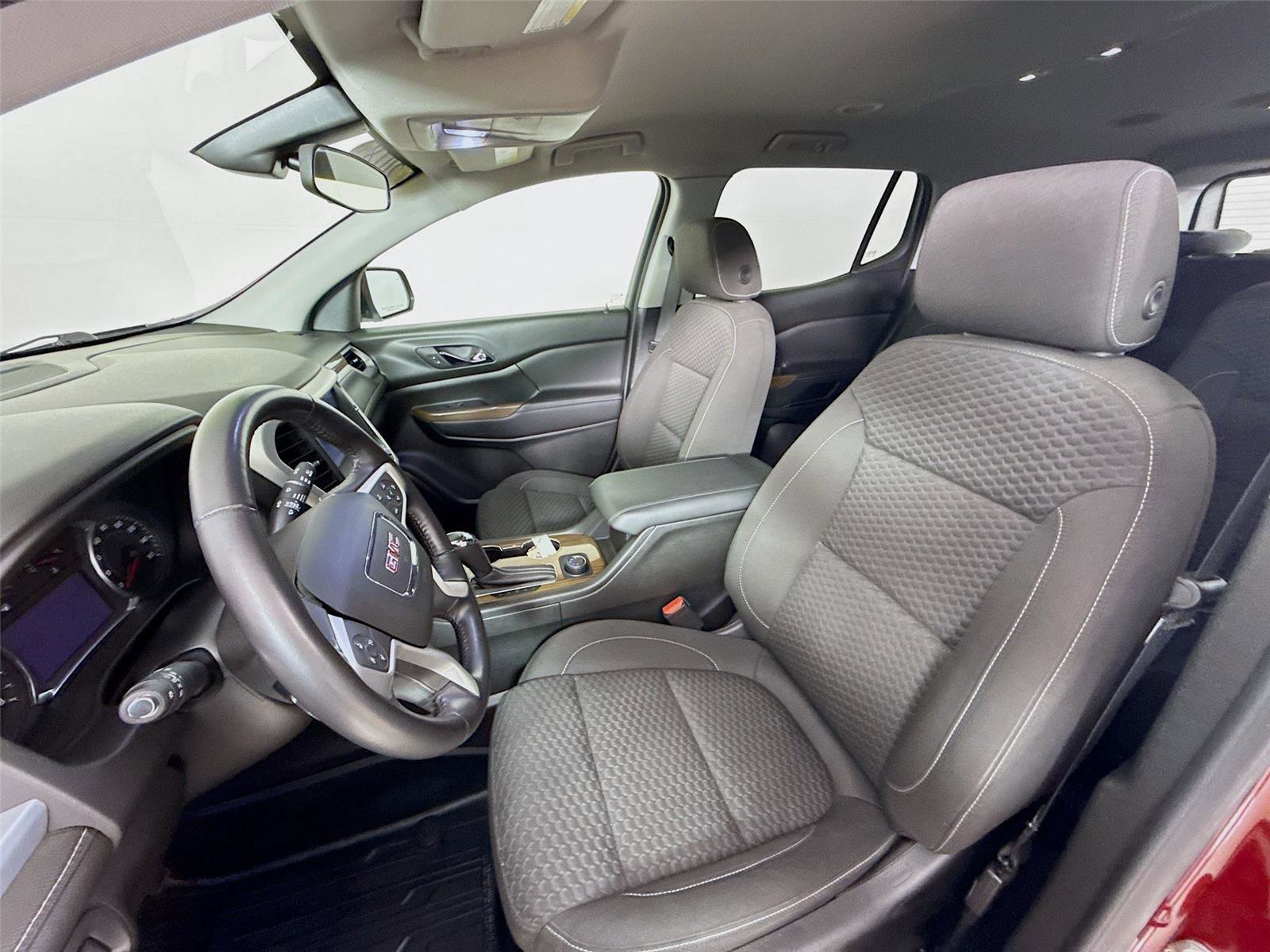 Used 2018 GMC Acadia SLE w/ Driver Alert Package I AWD/4WD image 5