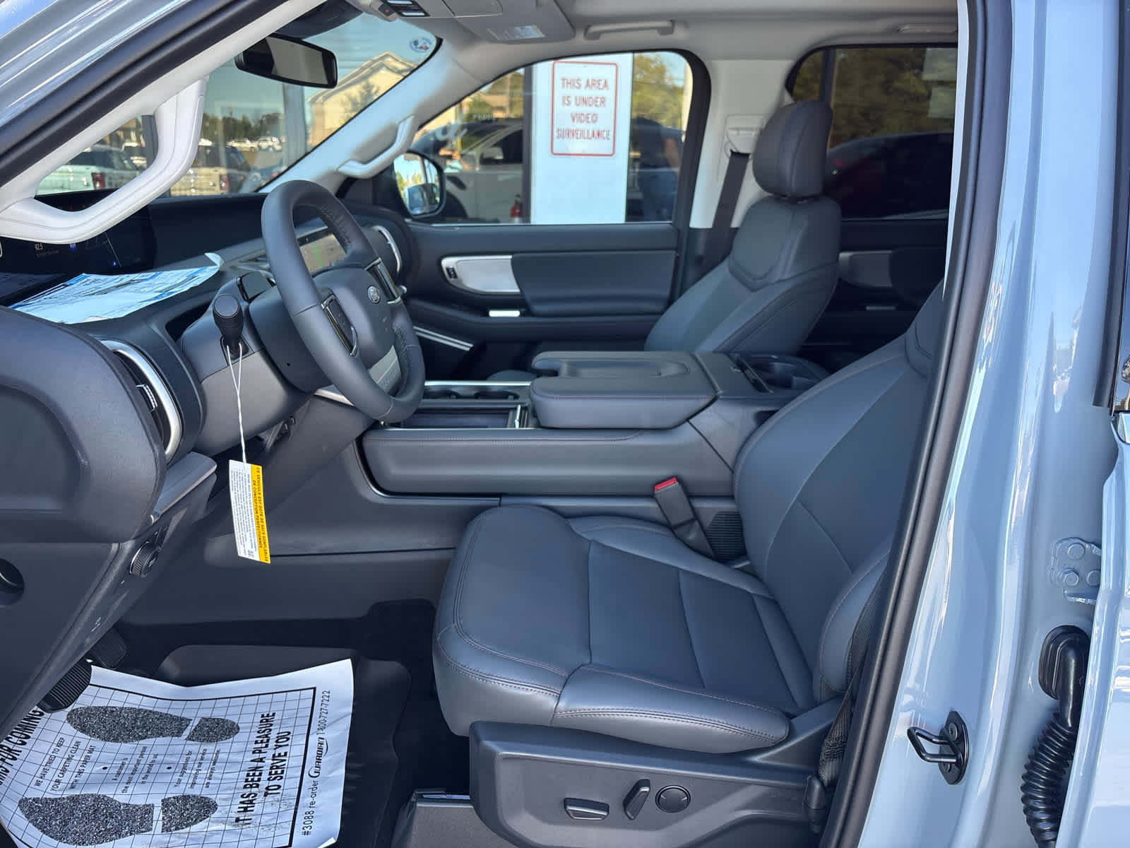 New 2025 Ford Expedition Active image 20