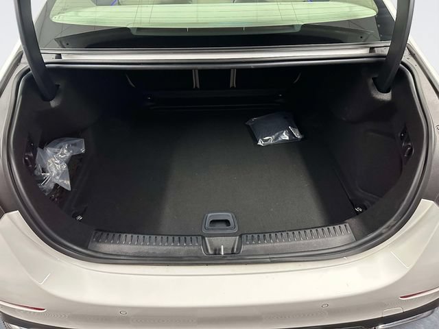 Certified 2026 Mercedes-Benz E 350 4MATIC Sedan image 10