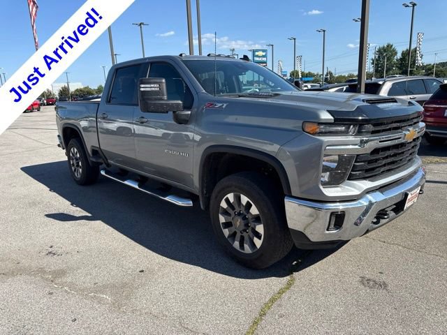 Used 2024 Chevrolet Silverado 2500 LT w/ All Star Edition AWD/4WD image 7