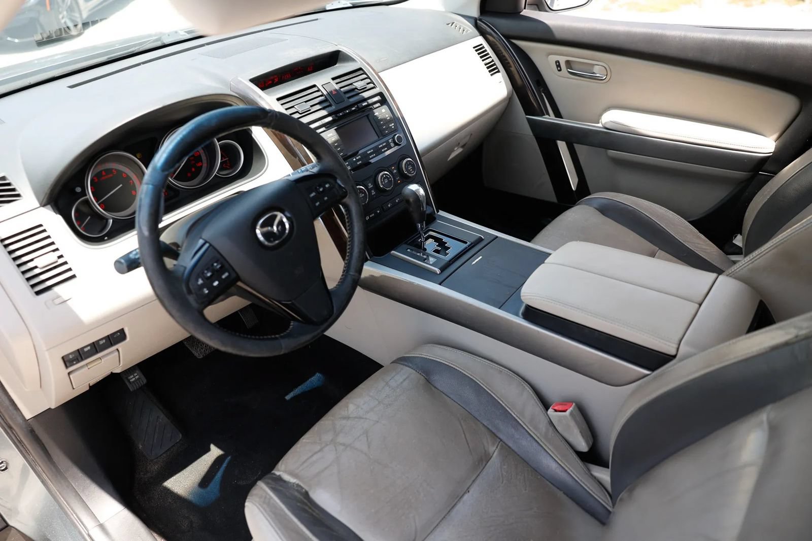 Used 2011 MAZDA CX-9 Grand Touring w/ Moonroof & Bose Audio Pkg FWD image 20