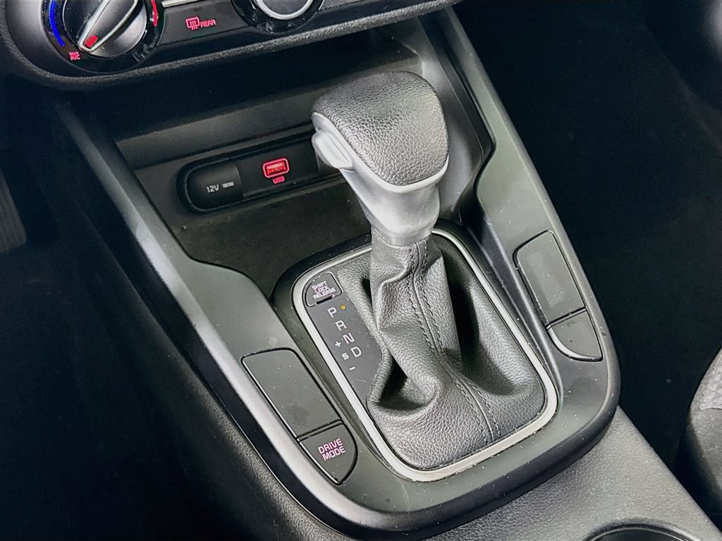 Used 2022 Kia Soul LX FWD image 16