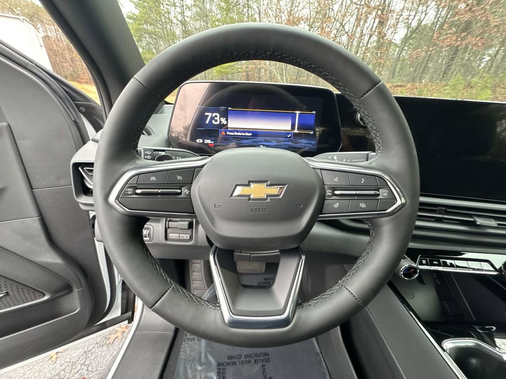 New 2025 Chevrolet Silverado EV LT image 16