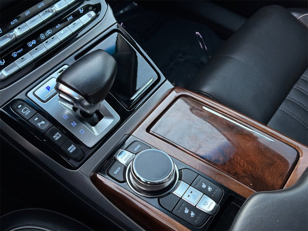 Used 2019 Genesis G90 3.3T Premium image 33
