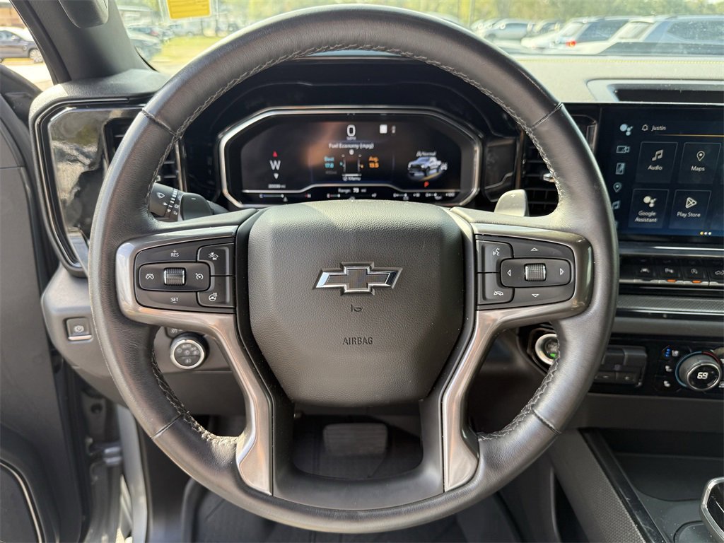 Used 2023 Chevrolet Silverado 1500 ZR2 w/ Technology Package image 13