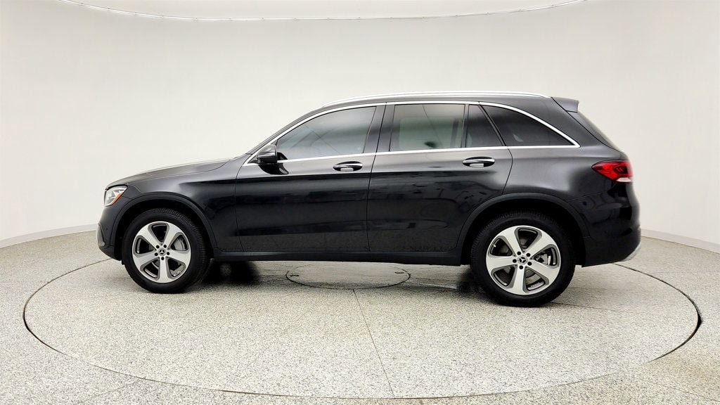 Used 2021 Mercedes-Benz GLC 300 w/ Multimedia Package image 8