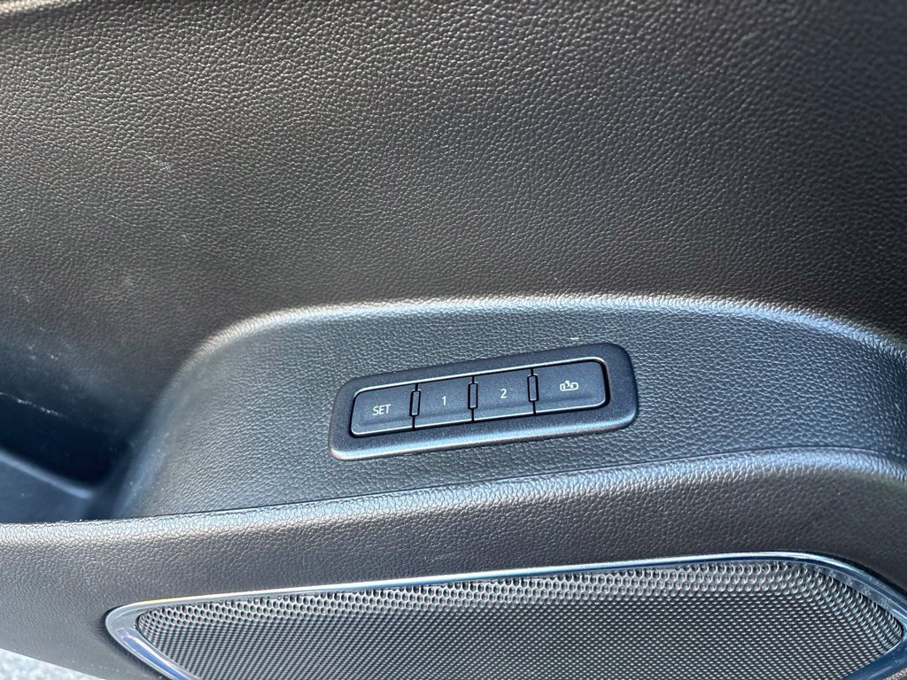 Used 2019 Chevrolet Tahoe LT AWD/4WD image 30