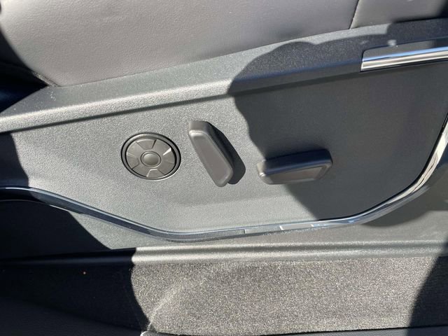 New 2026 Ford F350 Platinum image 32