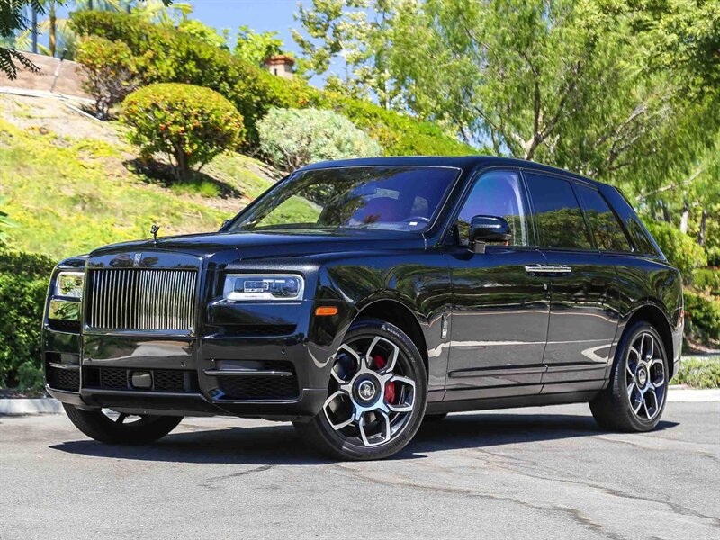 Used 2021 Rolls-Royce Cullinan Black Badge AWD/4WD image 11