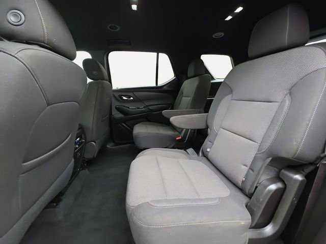 Used 2022 Chevrolet Traverse LT image 13
