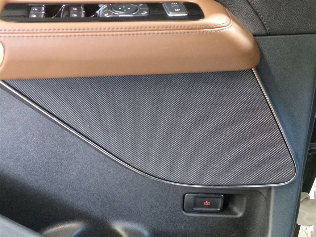 Certified 2023 Lincoln Aviator Reserve w/ Equipment Group 201A image 17