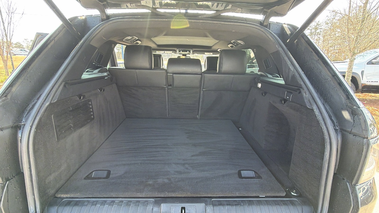 Used 2015 Land Rover Range Rover Sport Supercharged image 13