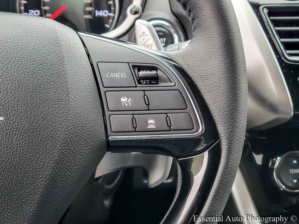 Used 2026 Mitsubishi Eclipse Cross SE image 16