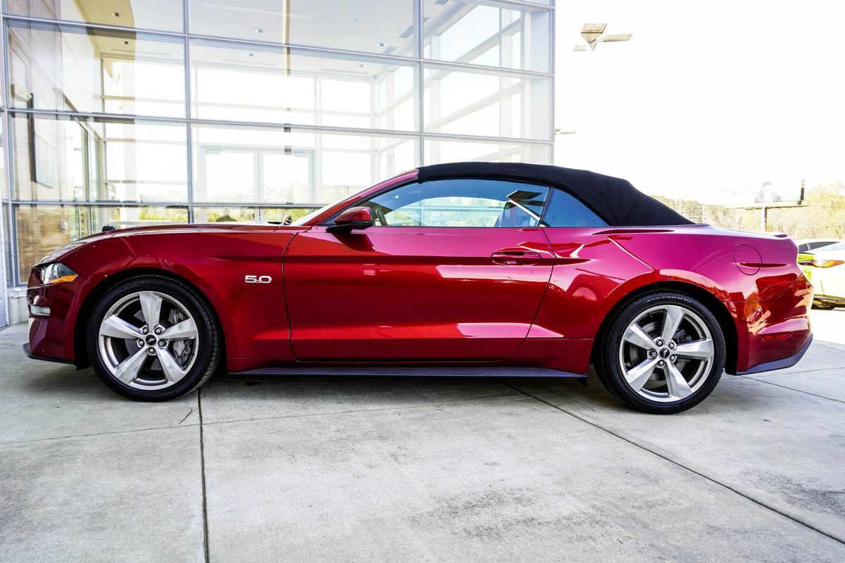 Used 2019 Ford Mustang GT Premium w/ Equipment Group 401A image 9