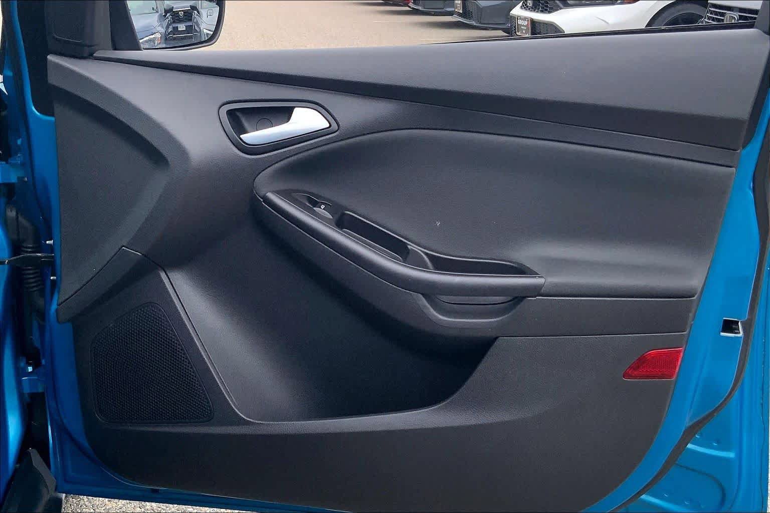 Used 2014 Ford Focus SE w/ SE Sport Package FWD image 23