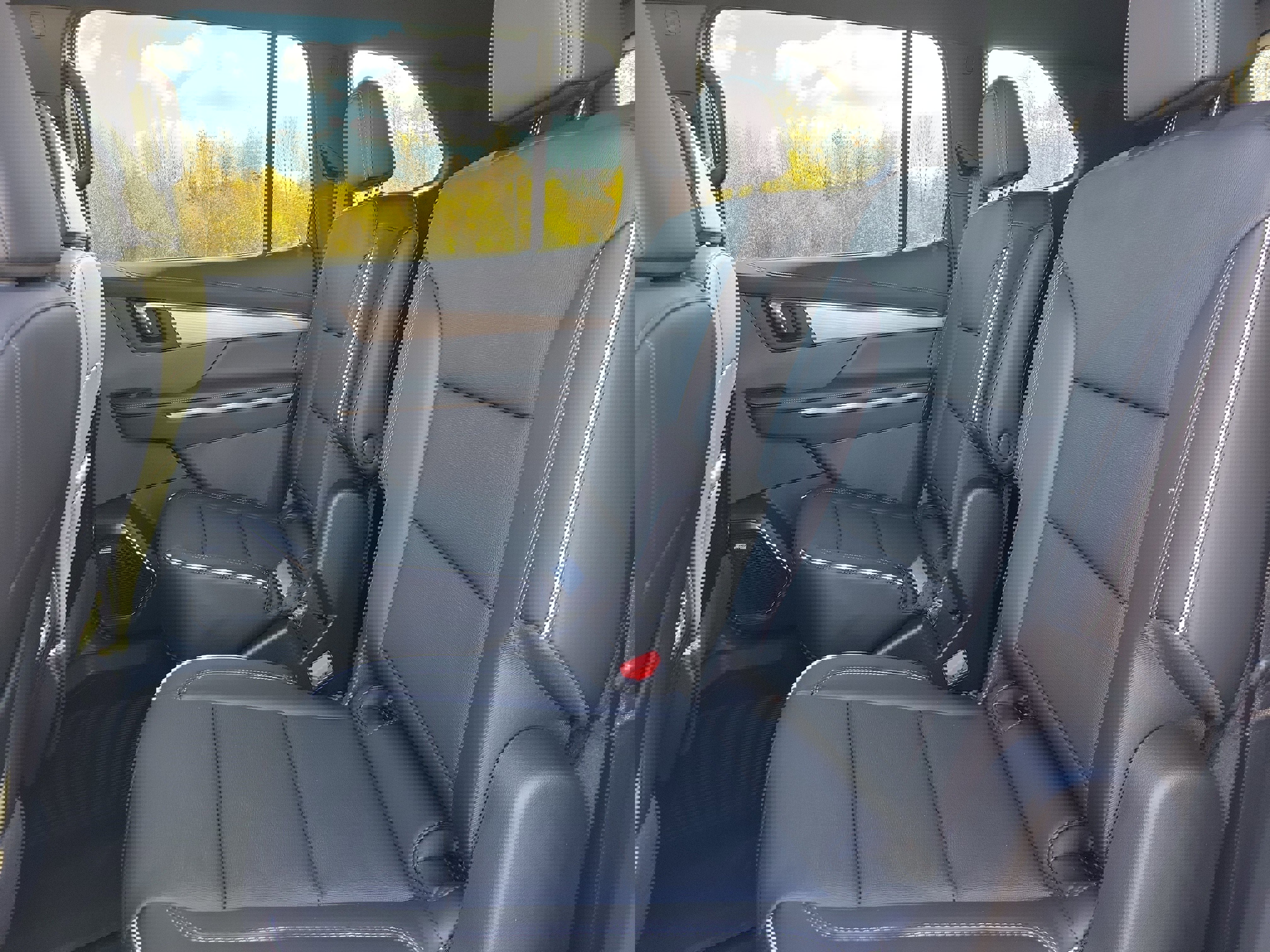 New 2026 Buick Enclave Preferred w/ LPO, Floor Liner Package image 27