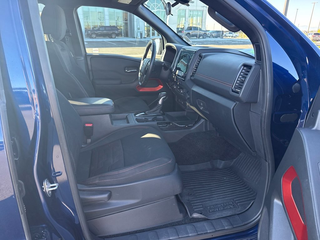 Used 2022 Nissan Frontier PRO-4X w/ Technology Package AWD/4WD image 38