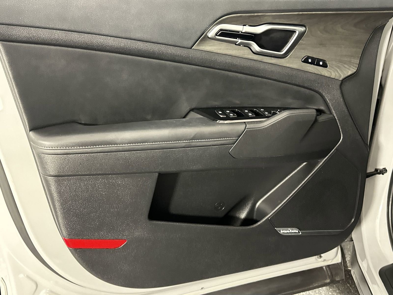 Used 2025 Kia Sportage X-Pro image 33