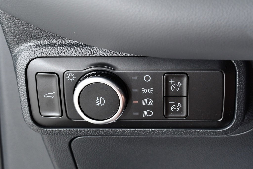 New 2025 Ford Explorer Active w/ Active Comfort Package image 32