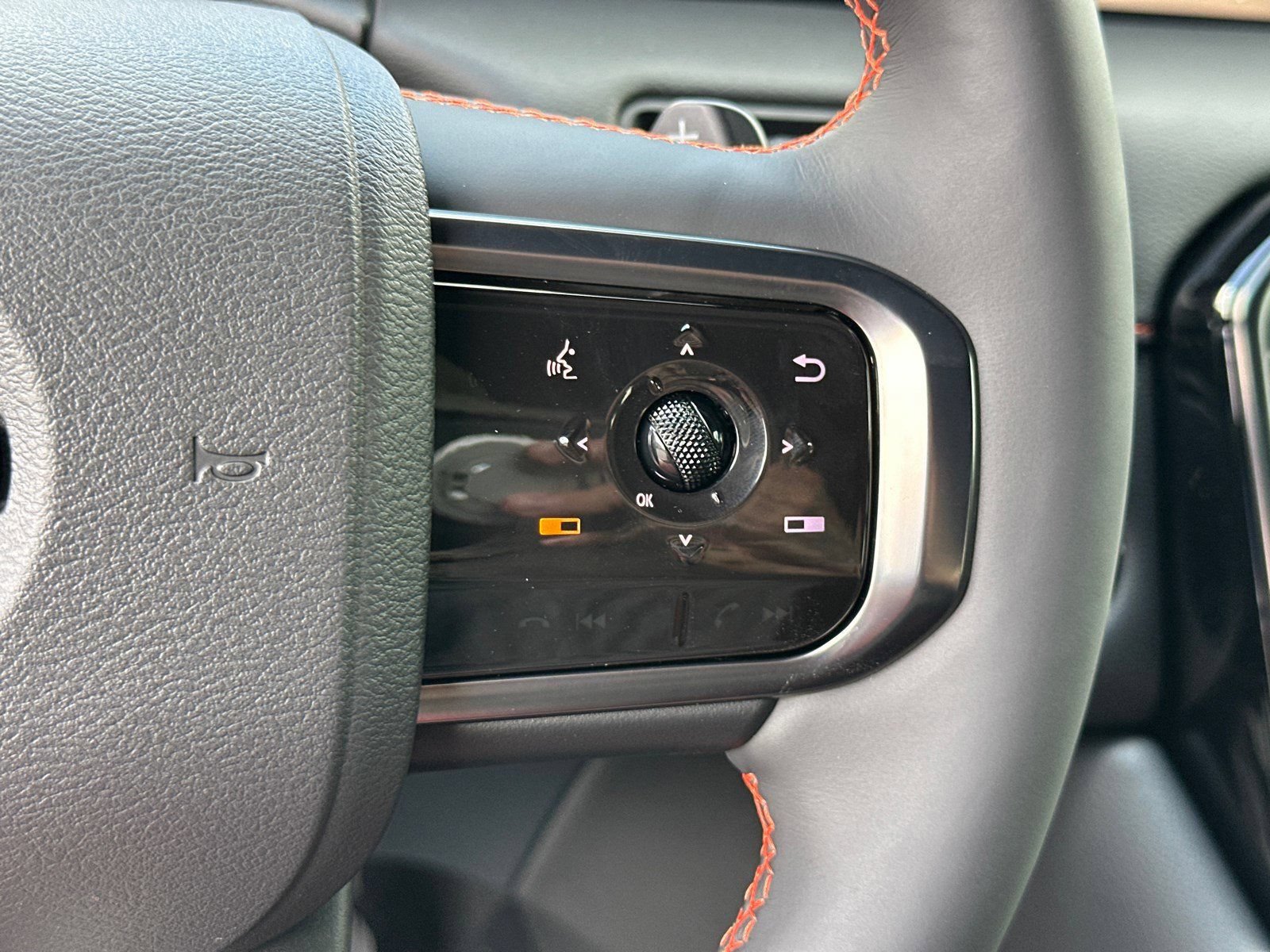 New 2025 Nissan Armada PRO-4X AWD/4WD image 28