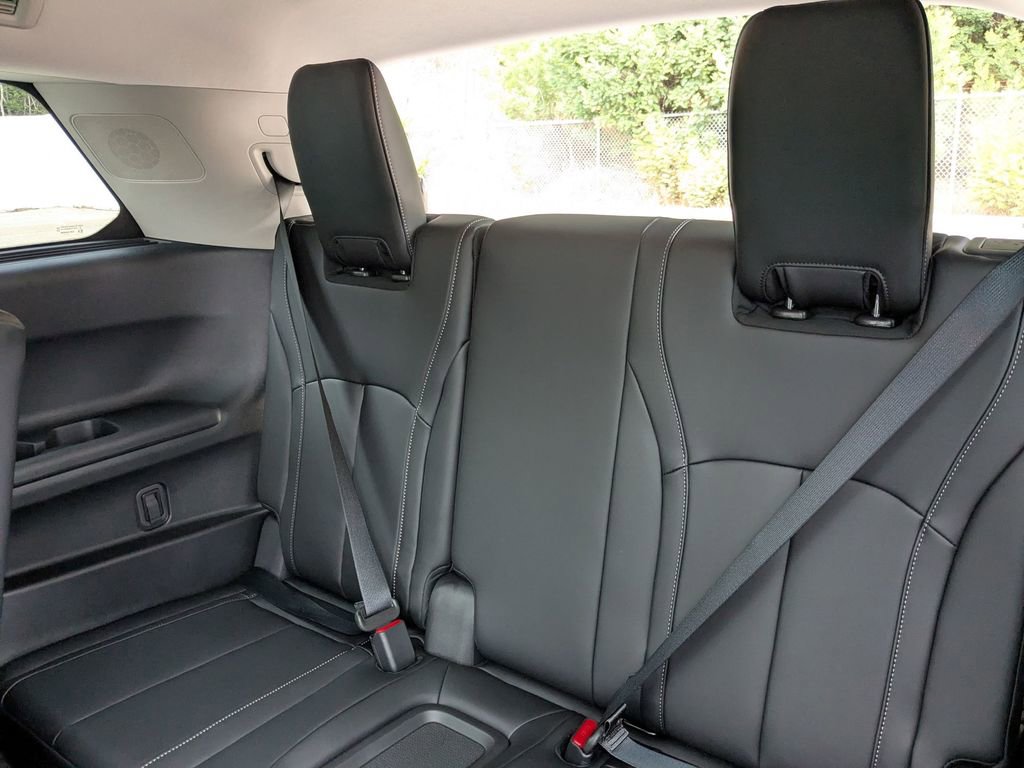 New 2026 INFINITI QX60 Luxe image 27