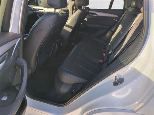 Certified 2025 BMW X4 xDrive30i w/ Premium Package AWD/4WD image 20