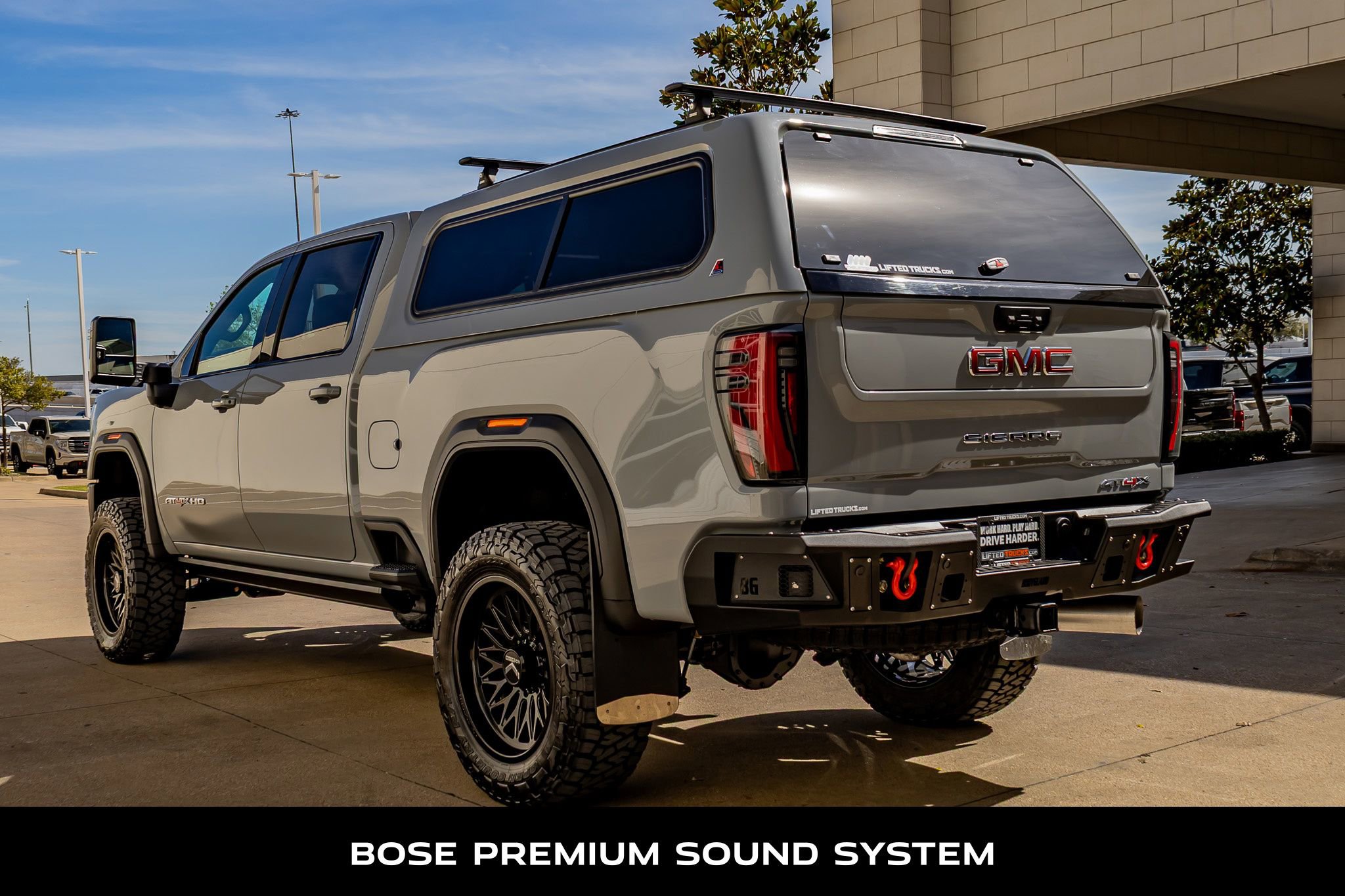 Used 2025 GMC Sierra 2500 AT4X image 7