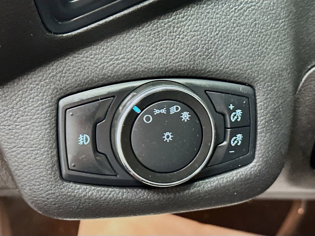 Used 2014 Ford Escape SE w/ Equipment Group 201A image 11