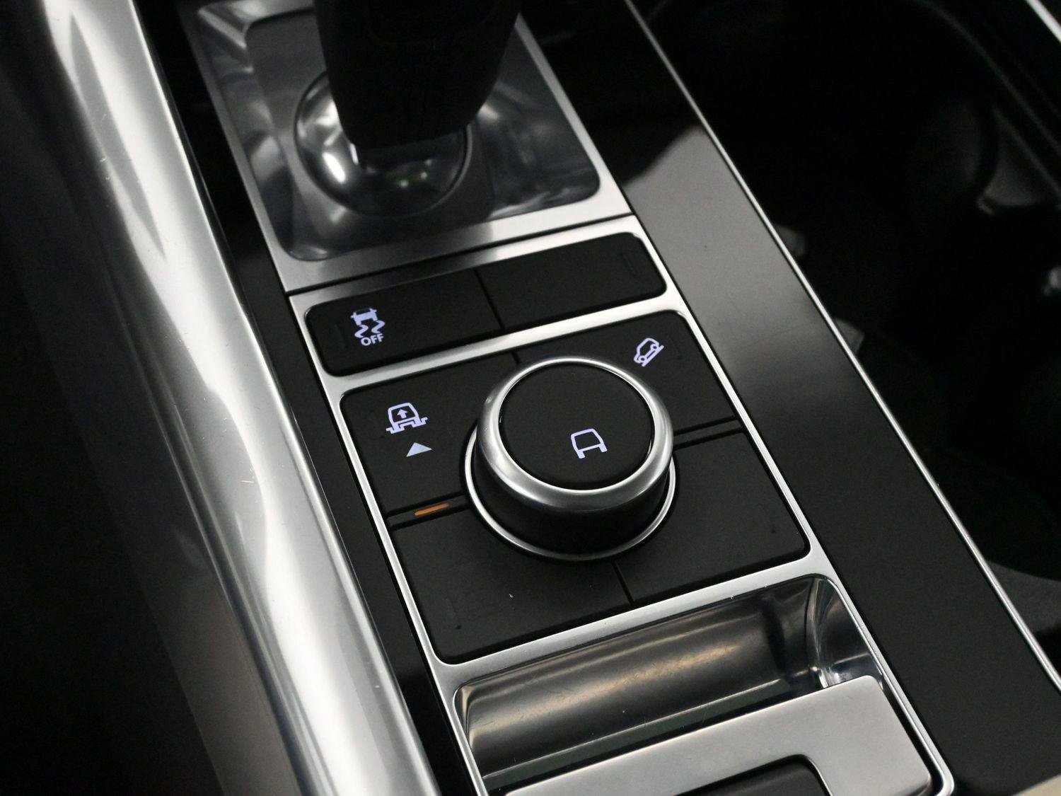 Used 2019 Land Rover Range Rover Sport HSE image 22