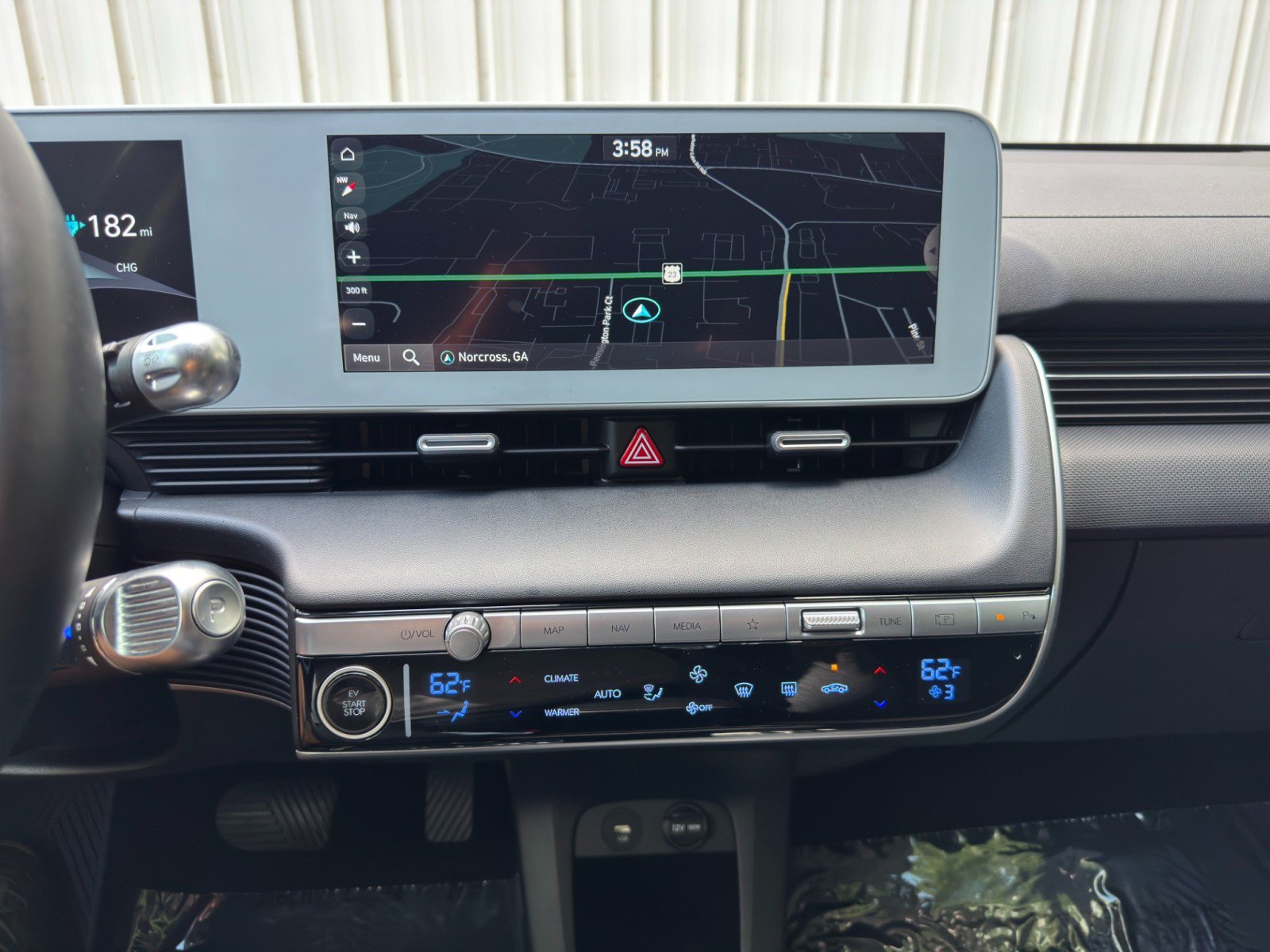 Used 2022 Hyundai Ioniq 5 SE RWD image 21