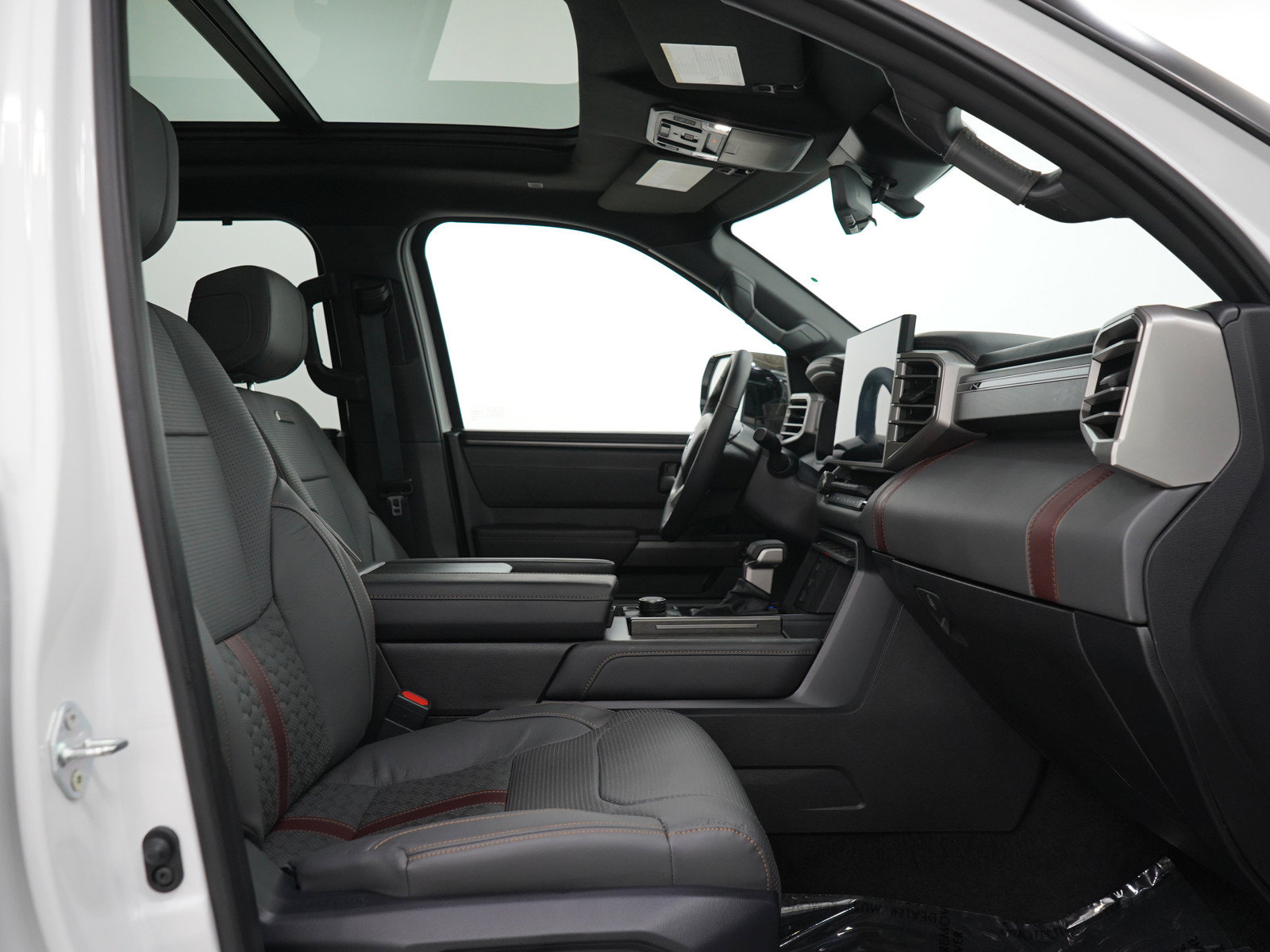 Used 2026 Toyota Tundra Capstone AWD/4WD image 11