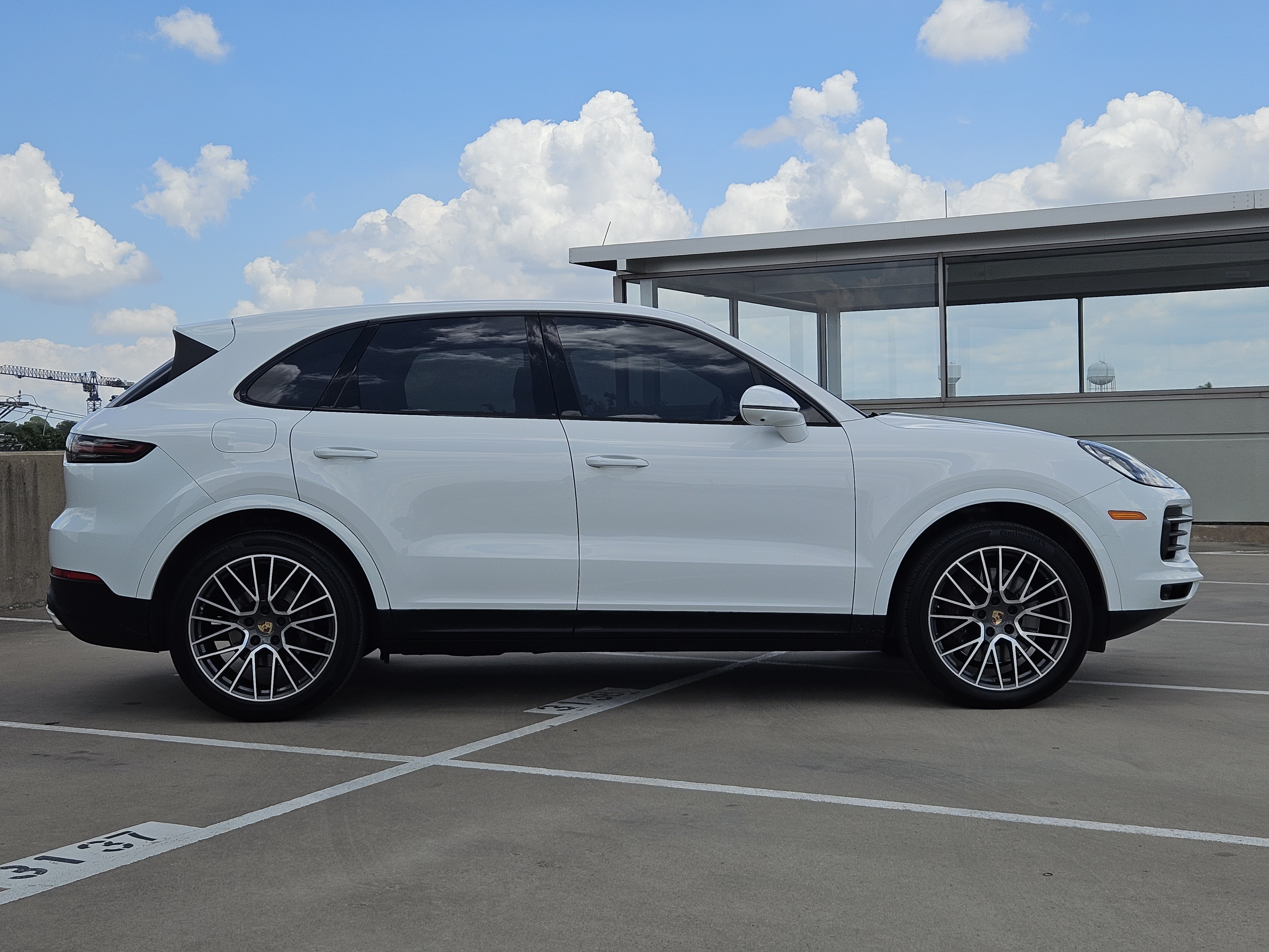 Certified 2023 Porsche Cayenne AWD/4WD image 9