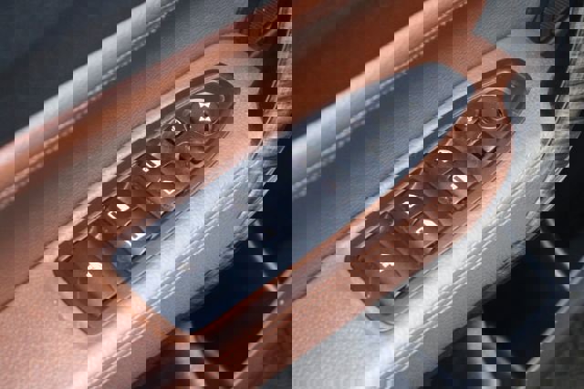 Used 2016 BMW 228i Convertible image 9