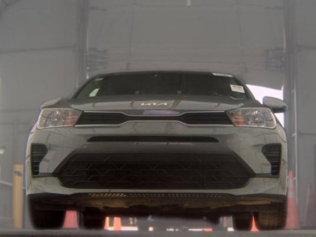 Used 2023 Kia Rio S FWD image 4