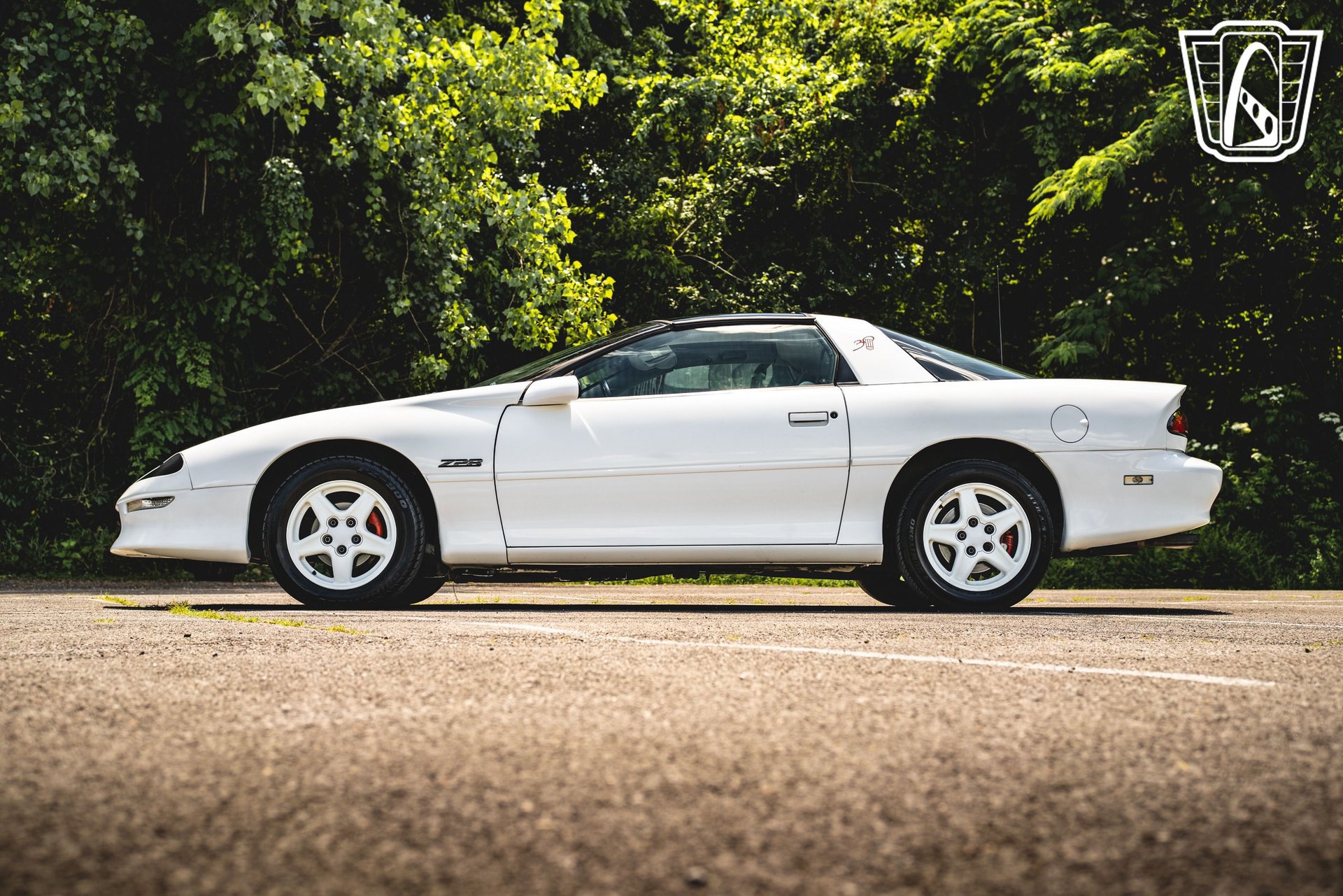 Used 1997 Chevrolet Camaro Z28 w/ Preferred Equipment Group 2 RWD image 8